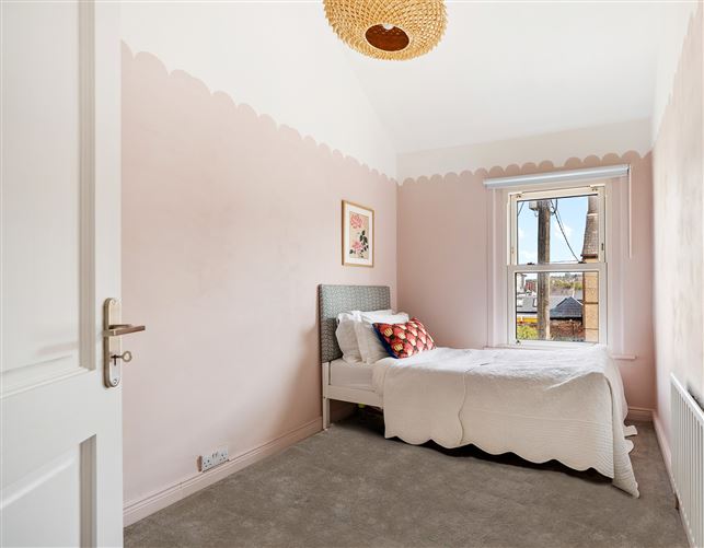 12 Mount Vernon Terrace, St Lukes, Cork