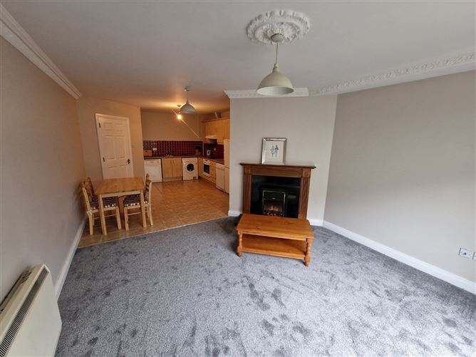 18 Cathedral Court, Clare Road, Ennis, Co. Clare