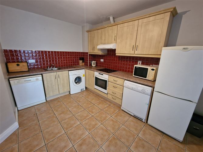 18 Cathedral Court, Clare Road, Ennis, Co. Clare