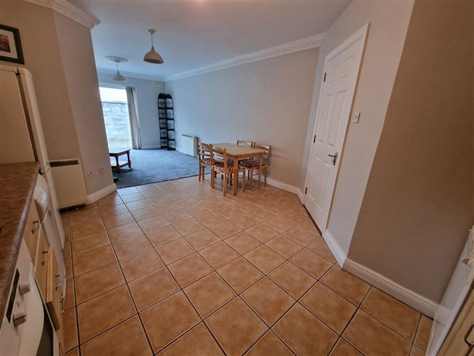 18 Cathedral Court, Clare Road, Ennis, Co. Clare