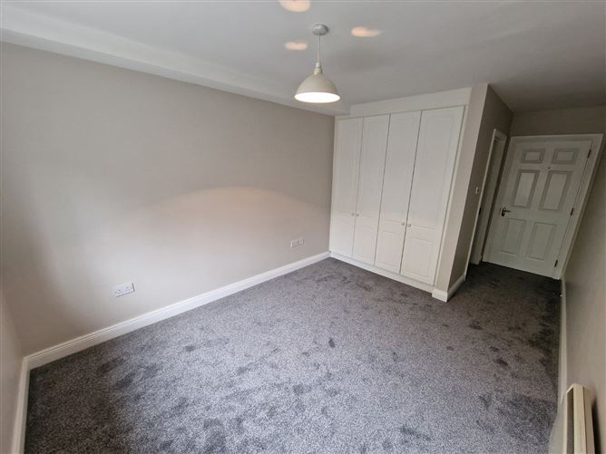 18 Cathedral Court, Clare Road, Ennis, Co. Clare