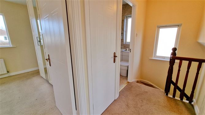 9 Deerhaven Avenue, Huntstown, Dublin 15