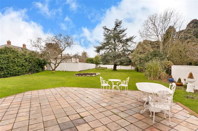 43 Hainault Road, Foxrock, Dublin 18