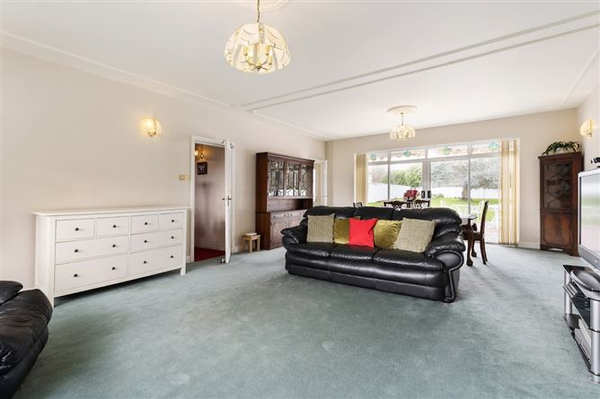 43 Hainault Road, Foxrock, Dublin 18