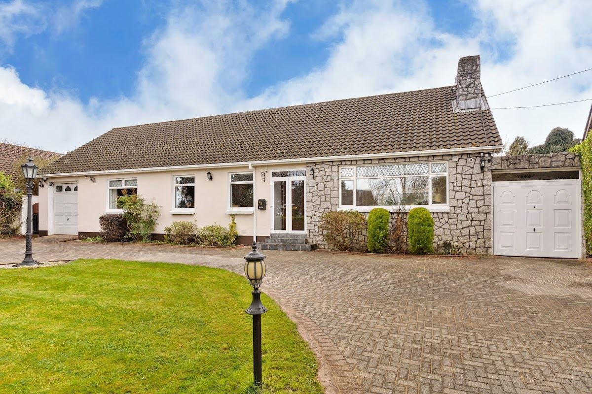 43 Hainault Road, Foxrock, Dublin 18