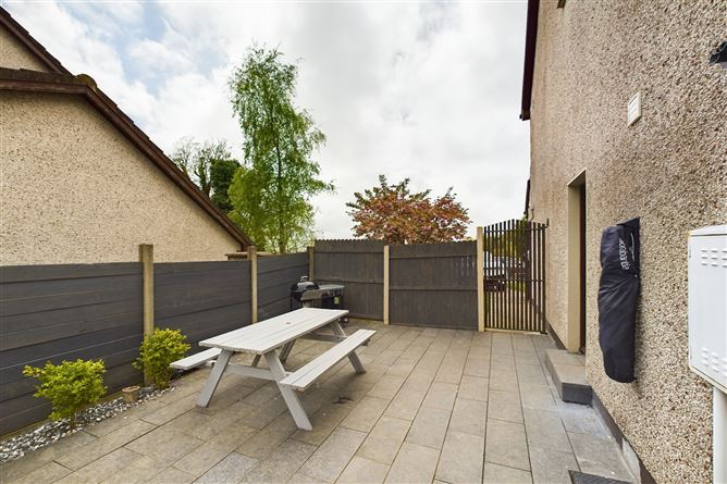 2 Greenoaks, Rockshire Road, Ferrybank, Waterford