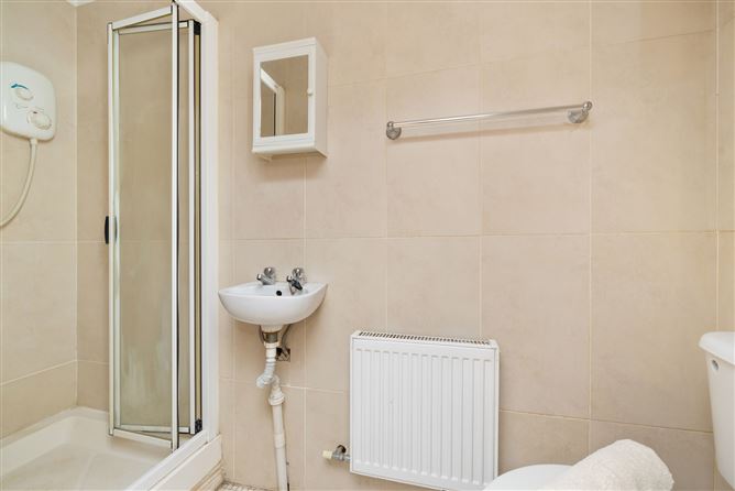 63A Beechwood Lawn, Glenageary, Co. Dublin