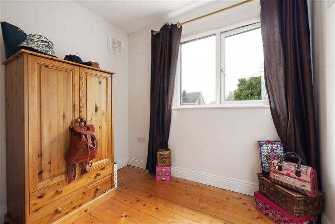 63A Beechwood Lawn, Glenageary, Co. Dublin