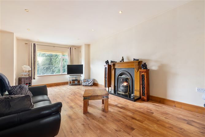 63A Beechwood Lawn, Glenageary, Co. Dublin