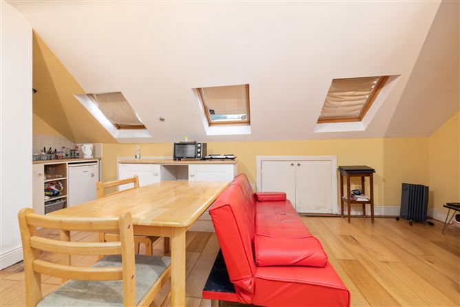 63A Beechwood Lawn, Glenageary, Co. Dublin