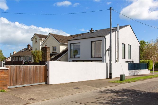 Benowen, 58 A Foxrock Avenue, Foxrock, Dublin 18