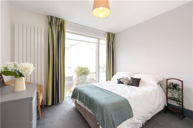 Benowen, 58 A Foxrock Avenue, Foxrock, Dublin 18
