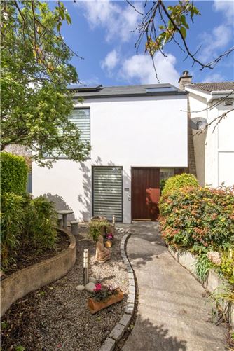 Benowen, 58 A Foxrock Avenue, Foxrock, Dublin 18
