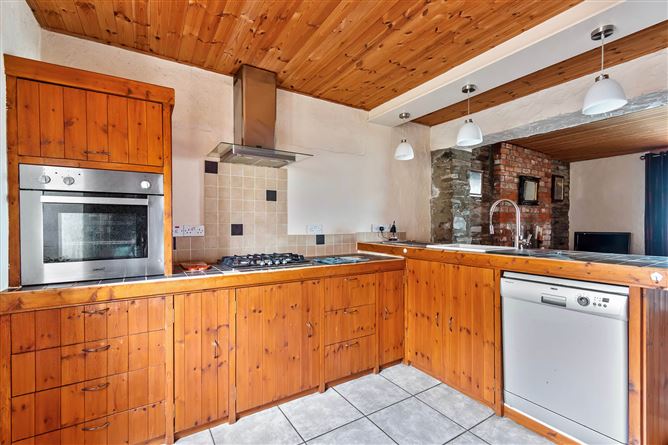 Dursey Shore Lighthouse Residence, Garnish, Beara, Co. Cork