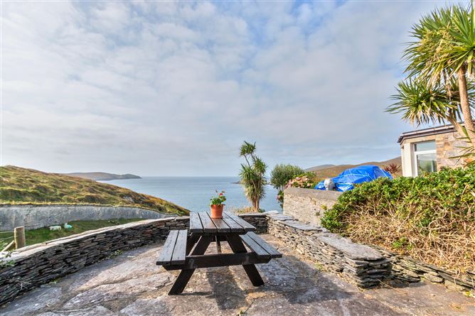 Dursey Shore Lighthouse Residence, Garnish, Beara, Co. Cork