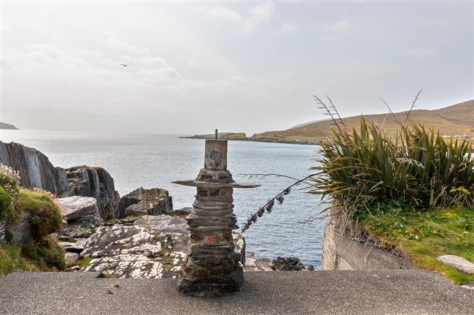 Dursey Shore Lighthouse Residence, Garnish, Beara, Co. Cork