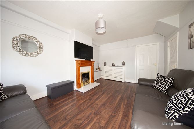 16 Faussagh Road, Cabra, Dublin