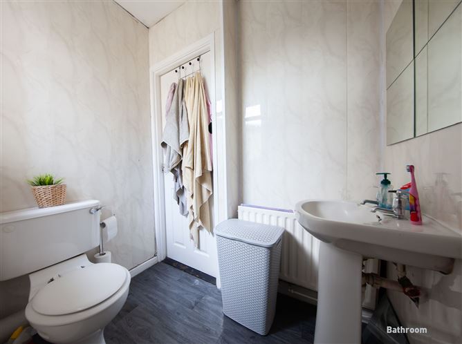 16 Faussagh Road, Cabra, Dublin
