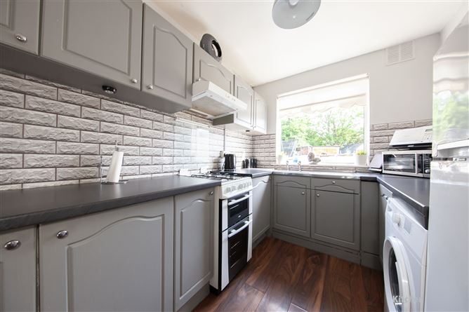 16 Faussagh Road, Cabra, Dublin