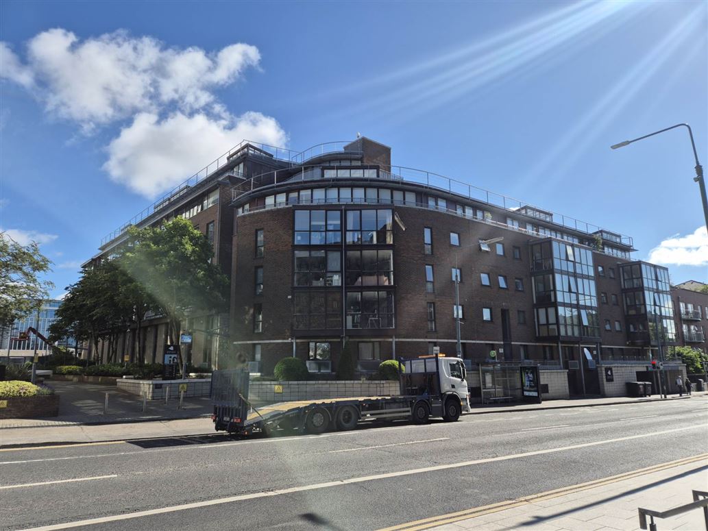Apt 165, The George, Charlotte Quay Dock, Dublin 4