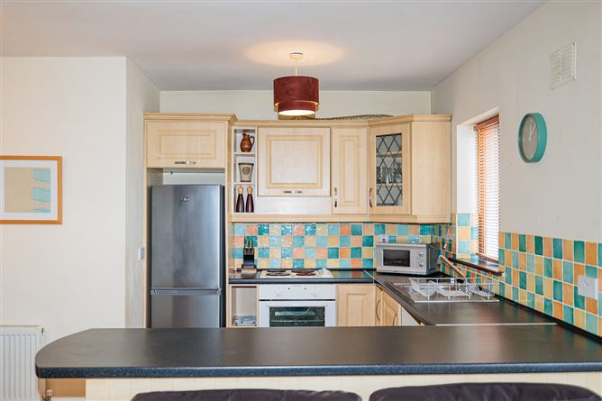 Photo 12 of 18 — 32 Rioch's Court, Saint Rioch's Street, Kilkenny, Co. Kilkenny
