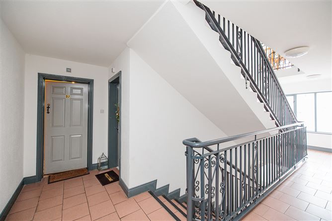 Photo 5 of 18 — 32 Rioch's Court, Saint Rioch's Street, Kilkenny, Co. Kilkenny