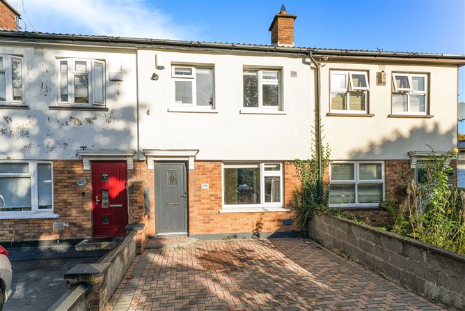 Photo 2 of 20 — 145 St Johns Crescent, Clondalkin Dublin 22