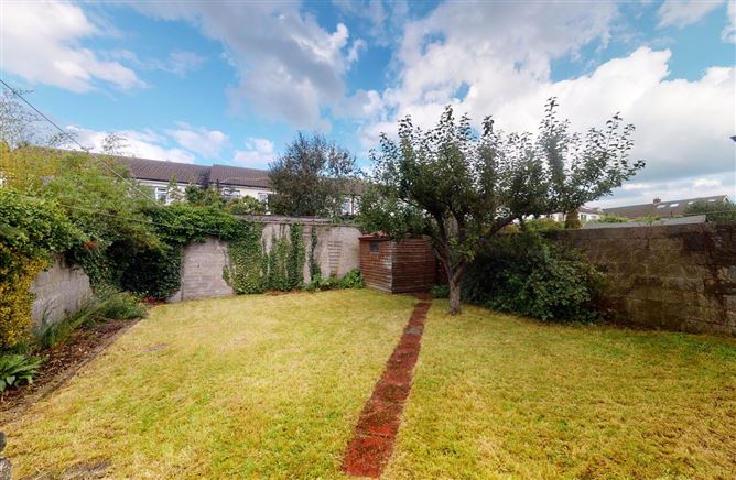 17 Clonkeen Grove, Dun Laoghaire, County Dublin