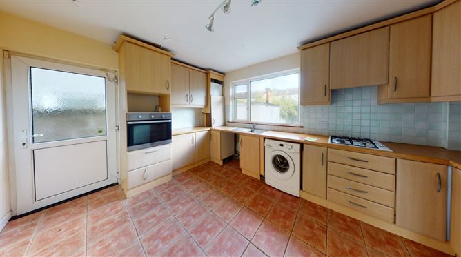 17 Clonkeen Grove, Dun Laoghaire, County Dublin