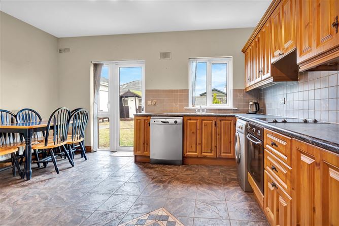 12 Preston Heights, Kilmeage, Naas, Co.Kildare