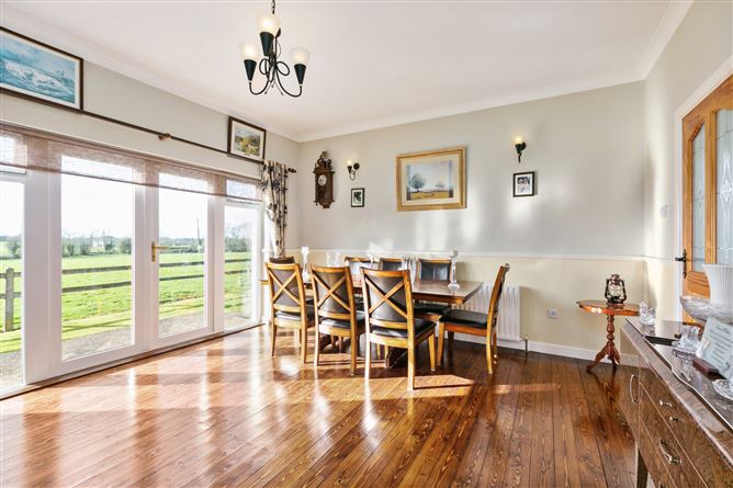 Clonguiffen, Longwood, Co. Meath