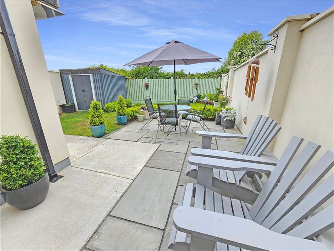 27 Meadow View, Creggaunnahilla, Clarecastle, Co. Clare
