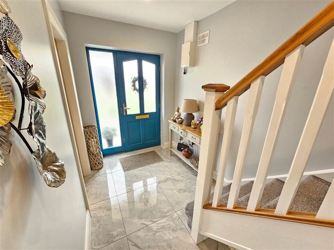 27 Meadow View, Creggaunnahilla, Clarecastle, Co. Clare