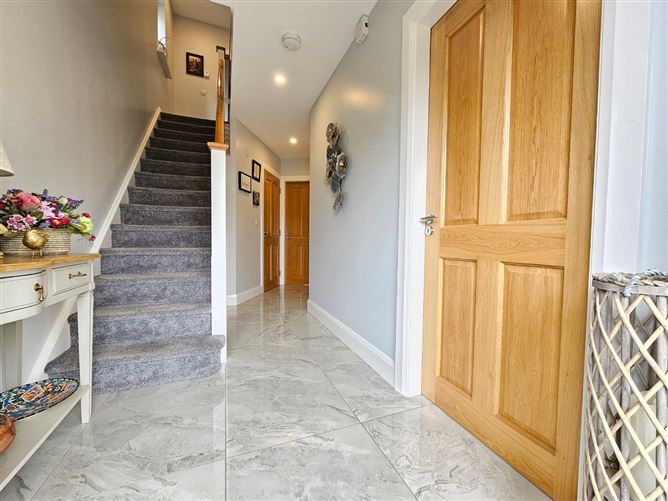 27 Meadow View, Creggaunnahilla, Clarecastle, Co. Clare