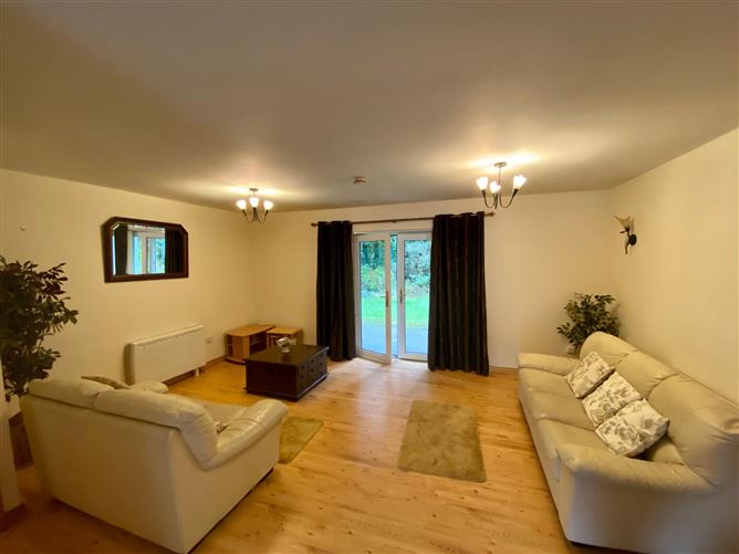 8 Bruach Na Habhainn, Spiddal, Galway