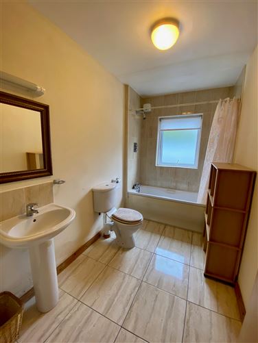 8 Bruach Na Habhainn, Spiddal, Galway