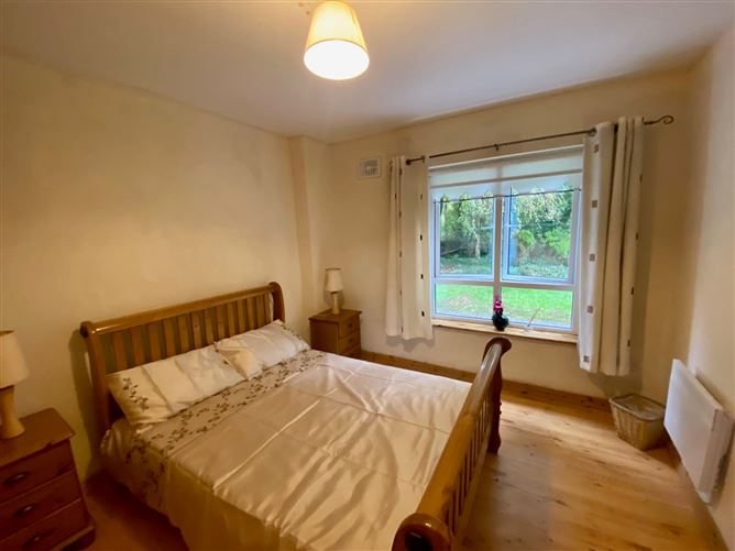 8 Bruach Na Habhainn, Spiddal, Galway