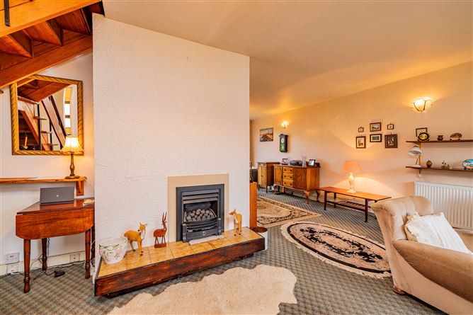 57 Wyattville Park, Loughlinstown , Glenageary, County Dublin