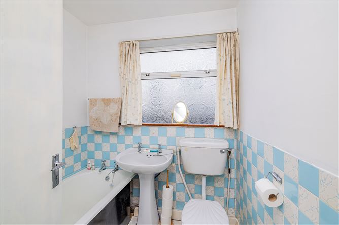 57 Wyattville Park, Loughlinstown , Glenageary, County Dublin