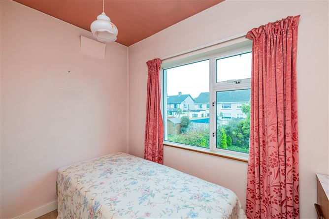 57 Wyattville Park, Loughlinstown , Glenageary, County Dublin