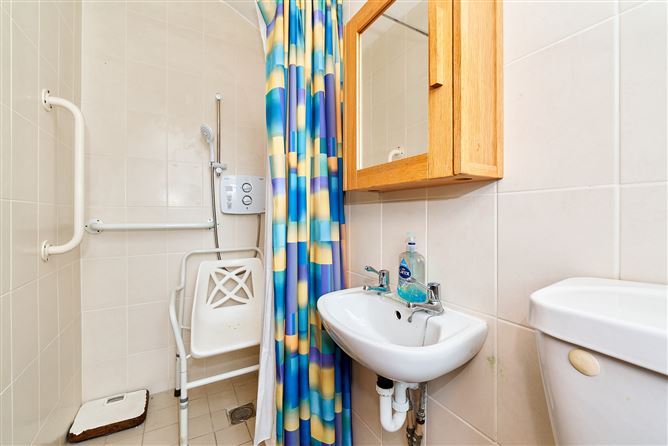 18 Academy Street, Navan, Meath