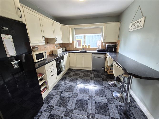 18 Stonebridge Park, Rochfortbridge, Westmeath