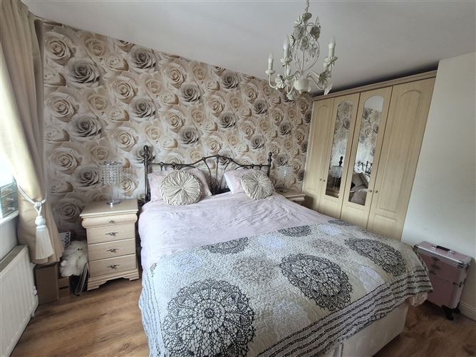 18 Stonebridge Park, Rochfortbridge, Westmeath