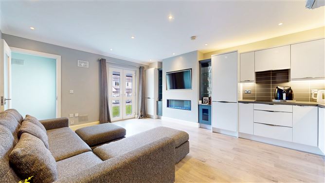14 Holywell Park, Swords, County Dublin
