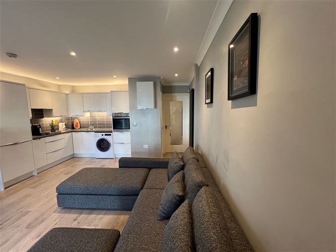 14 Holywell Park, Swords, County Dublin