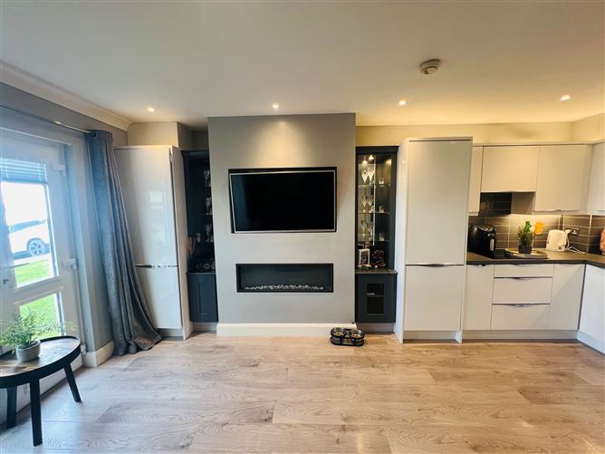 14 Holywell Park, Swords, County Dublin