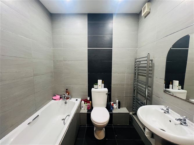 14 Holywell Park, Swords, County Dublin