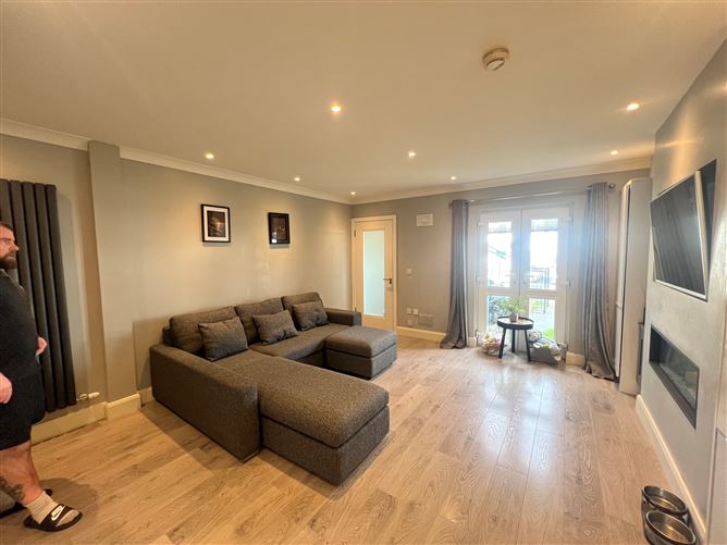 14 Holywell Park, Swords, County Dublin