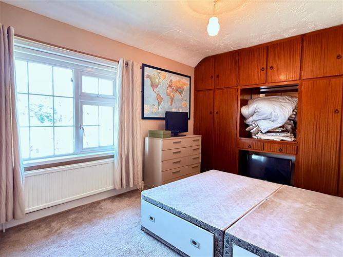 Photo 12 of 17 — 12 Bishopswater, Wexford Town, Wexford
