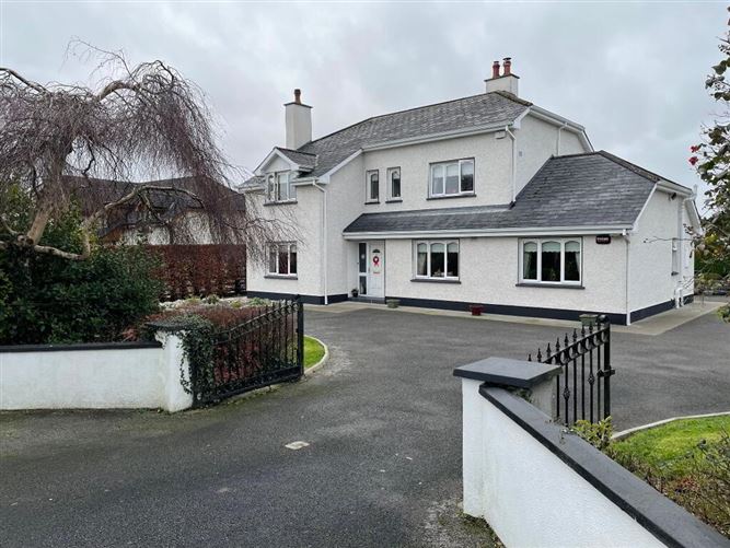 Golf Links Road, Roscommon Town, Roscommon